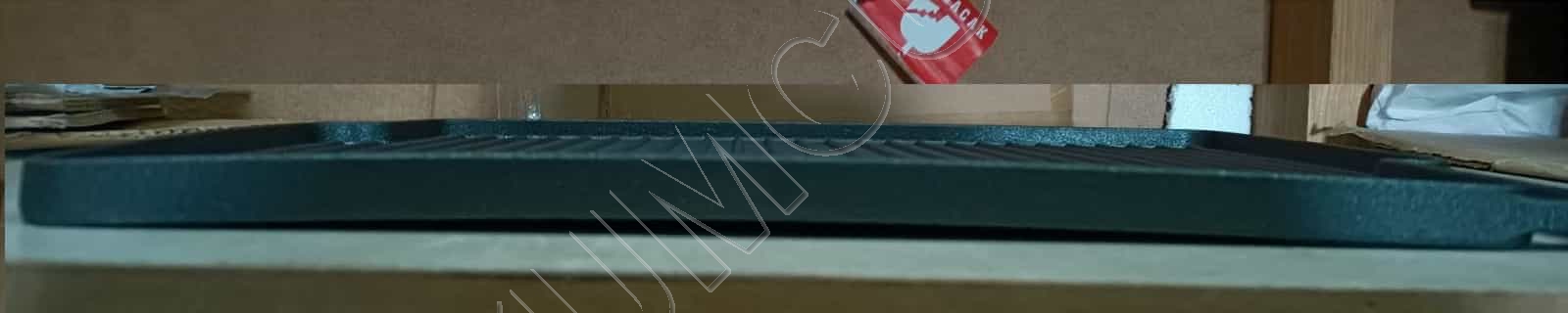Kozmetik Kusurlu İndirimli döküm pizza taşı ve tepsi çift kullanım 43x30cm,(BEĞENMEZSENİZ İADE YAPILABİLİR)