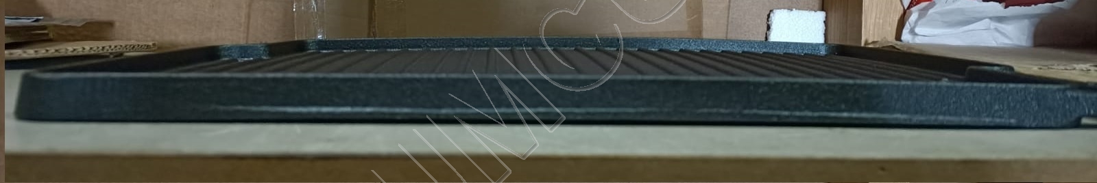 KUSURLU-Kaplamasız döküm pizza taşı ve tepsi çift kullanım 43x30cm(ÜRÜN AÇIKLAMASINI OKUYUNUZ)